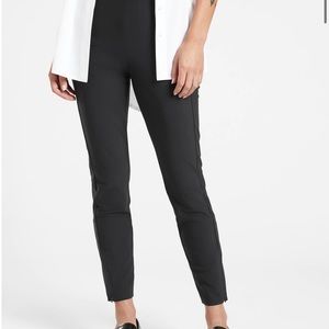 Athleta stellar city tight